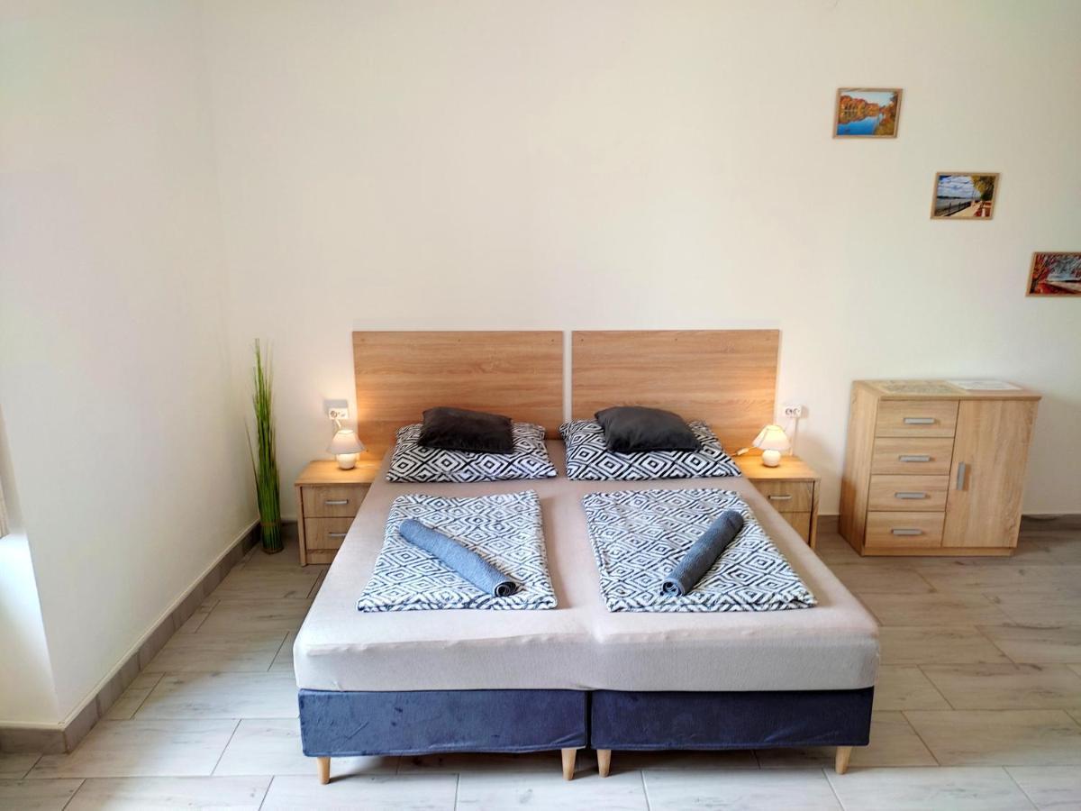 Panorama Apartman Vác Exteriör bild